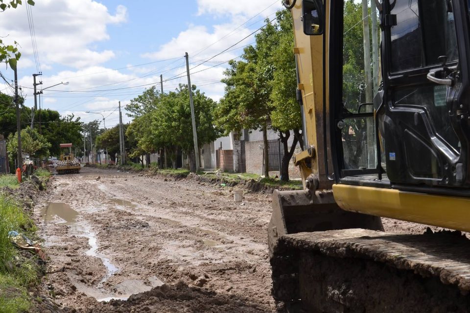 “MORÓN 100% ASFALTADO”: DE QUÉ MANERA SE AVANZA PARA ALCANZAR EL AMBICIOSO OBJETIVO