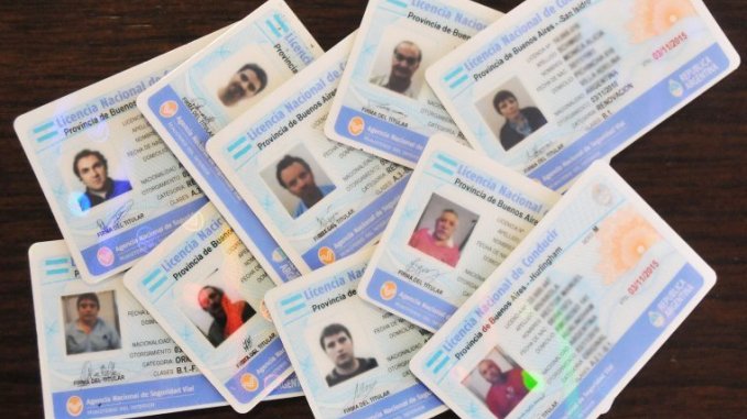 FALSIFICABAN OBLEAS DE VTV, GNC Y CARNET DE CONDUCIR EN MARTÍN CORONADO: FUERON DETENIDOS