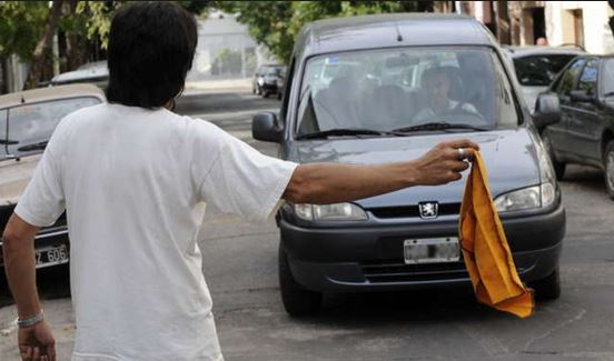 BUSCAN AVANZAR CON UNA ORDENANZA PARA REGULARIZAR LA ACTIVIDAD DE LOS TRAPITOS EN ITUZAINGÓ