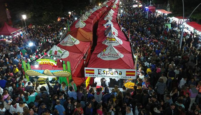 ESTE FIN DE SEMANA LLEGA LA FERIA “SABORES DEL MUNDO” A TRES DE FEBRERO