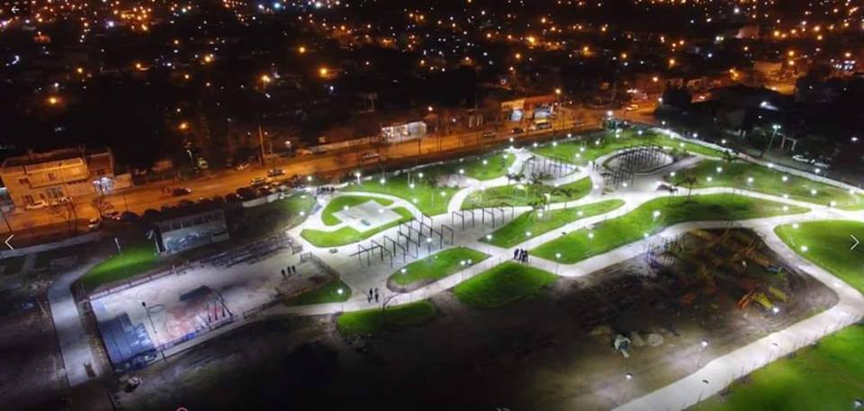 MERLO: DENUNCIAN QUE UNA PLAZA ES UN MONUMENTO A LA CORRUPCIÓN DEL INTENDENTE MENENDEZ