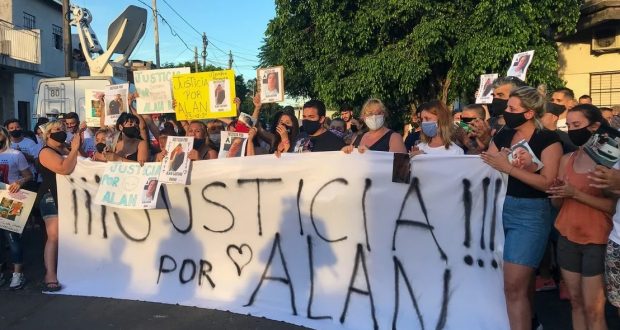 La Matanza: Vecinos de Lomas del Mirador marcharon por seguridad y justicia, tras el crimen de Alan Bravo