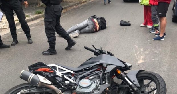 Morón centro: Un sargento retirado de la Federal mató a tiros a un motochorro que intentó robarle la camioneta