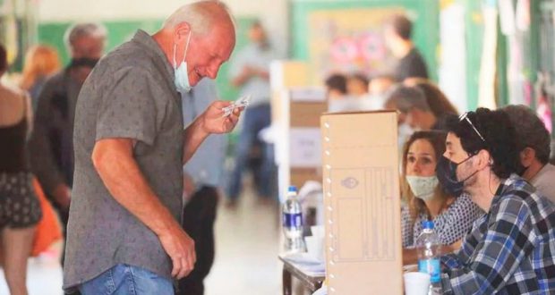 Votó en Morón: El padre del kiosquero asesinado en Ramos rogó «que los delincuentes cambien el chip»
