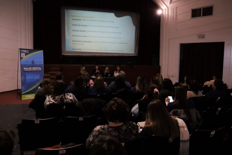 Centro Cultural Roma: el área de Salud Mental encabezó una charla sobre prevención y contención escolar